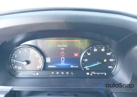 2022 Ford Explorer St-Line z USA, uszkodzony, nr VIN 1FMSK8KH7NGA96238